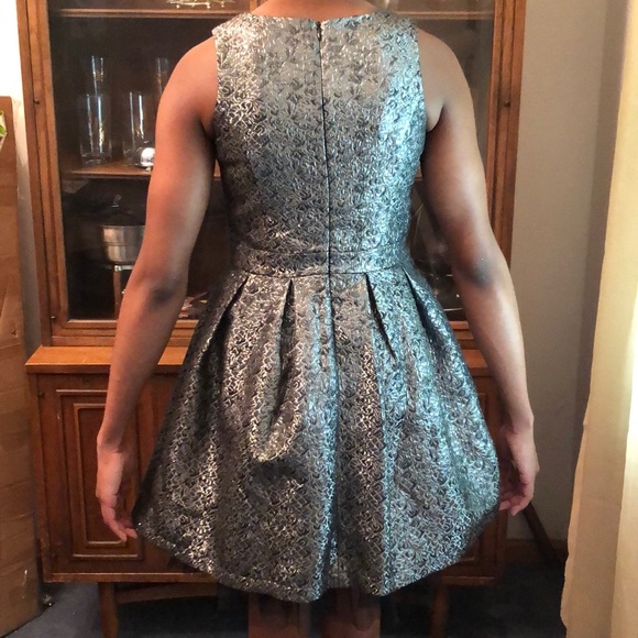 Ruby and Bloom Shimmery Metallic Black Dress Sz 16 - Picture 2 of 3